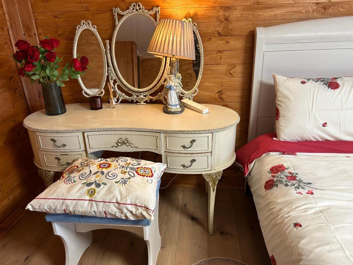 Cozy Room In A Barn With Farm View Dublín Exterior foto